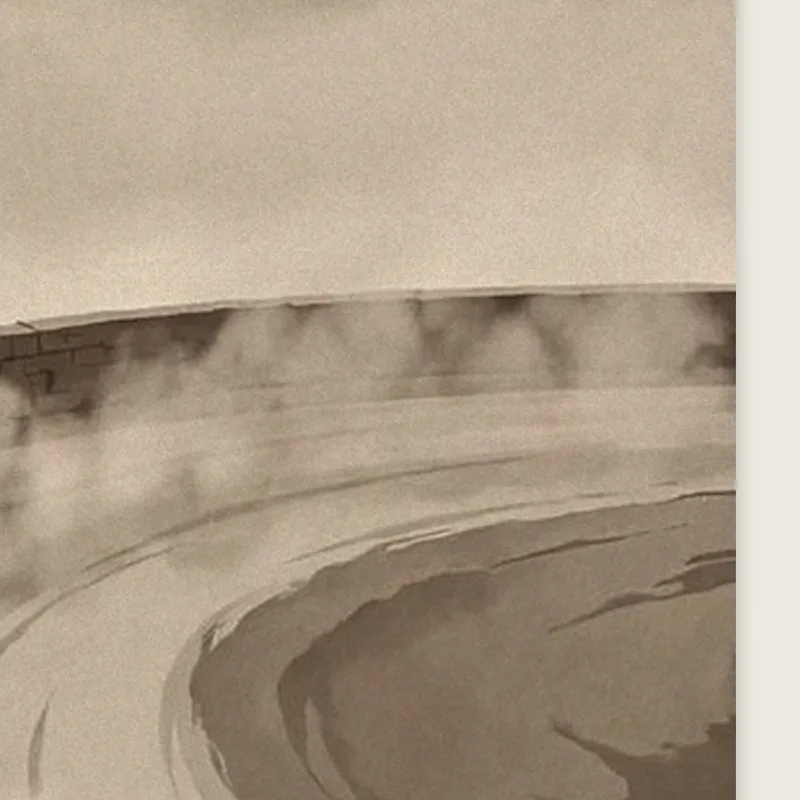 The Hairpin, close-up